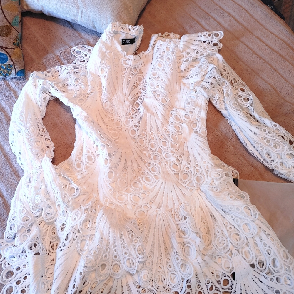Mini dress - Picture 3 of 6
